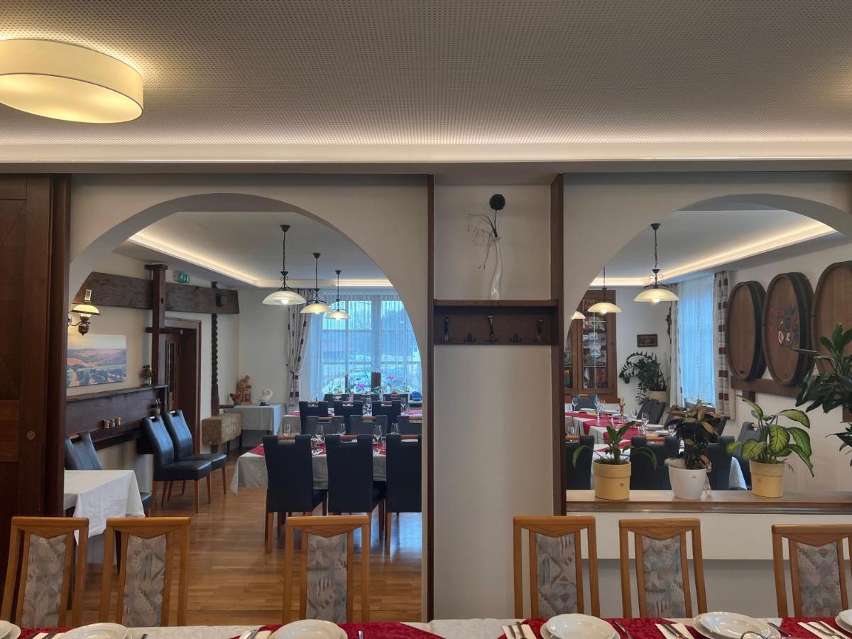 Gasthof Wagner Restaurant-Pension Halbenrain Esterno foto
